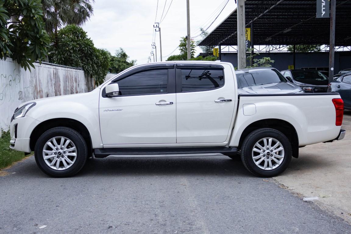 Isuzu Dmax Cab4 Hilander 3.0 Z Pretiges M/T 2018 *RK2003*